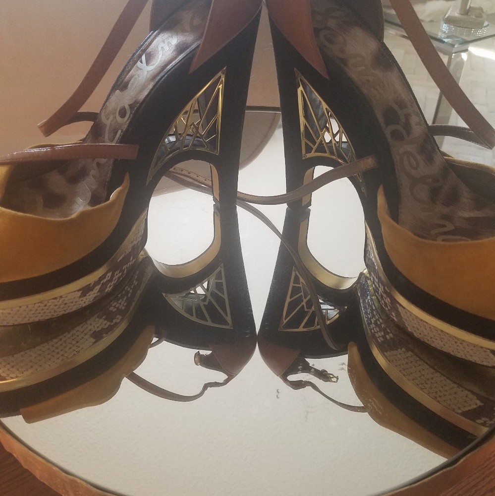 Sam Eldman  wedge heels